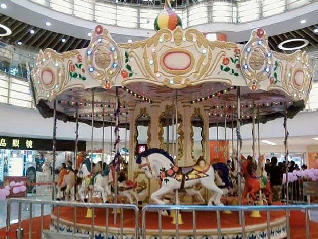 carousel amusement ride