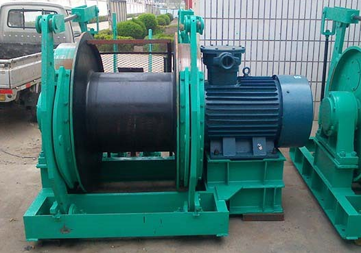8 tons winches