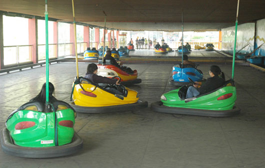 fairground bumper car rides