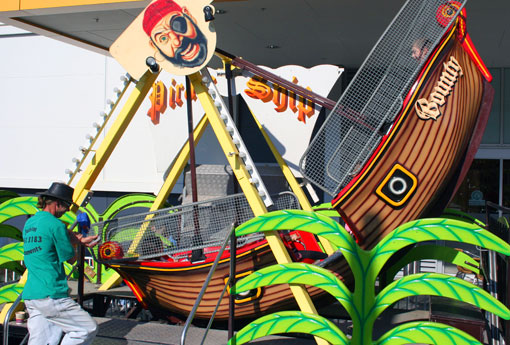 Swinging Pirate Ship