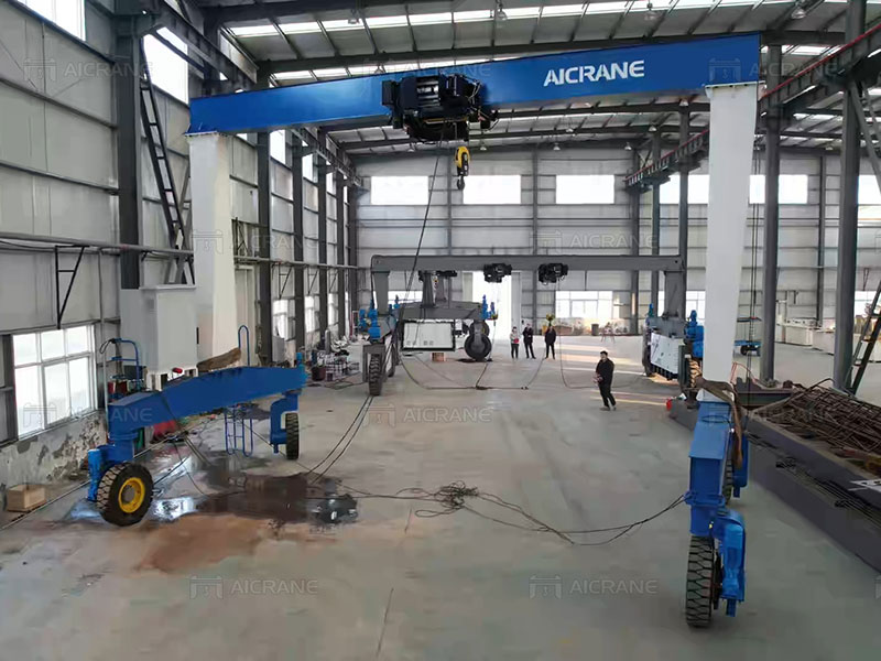 Rubber Tyred Gantry Crane in Indonesia